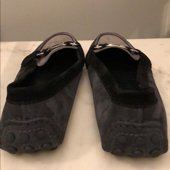 Louis Vuitton women’s loafer ( authentic) - Picture 3 of 9